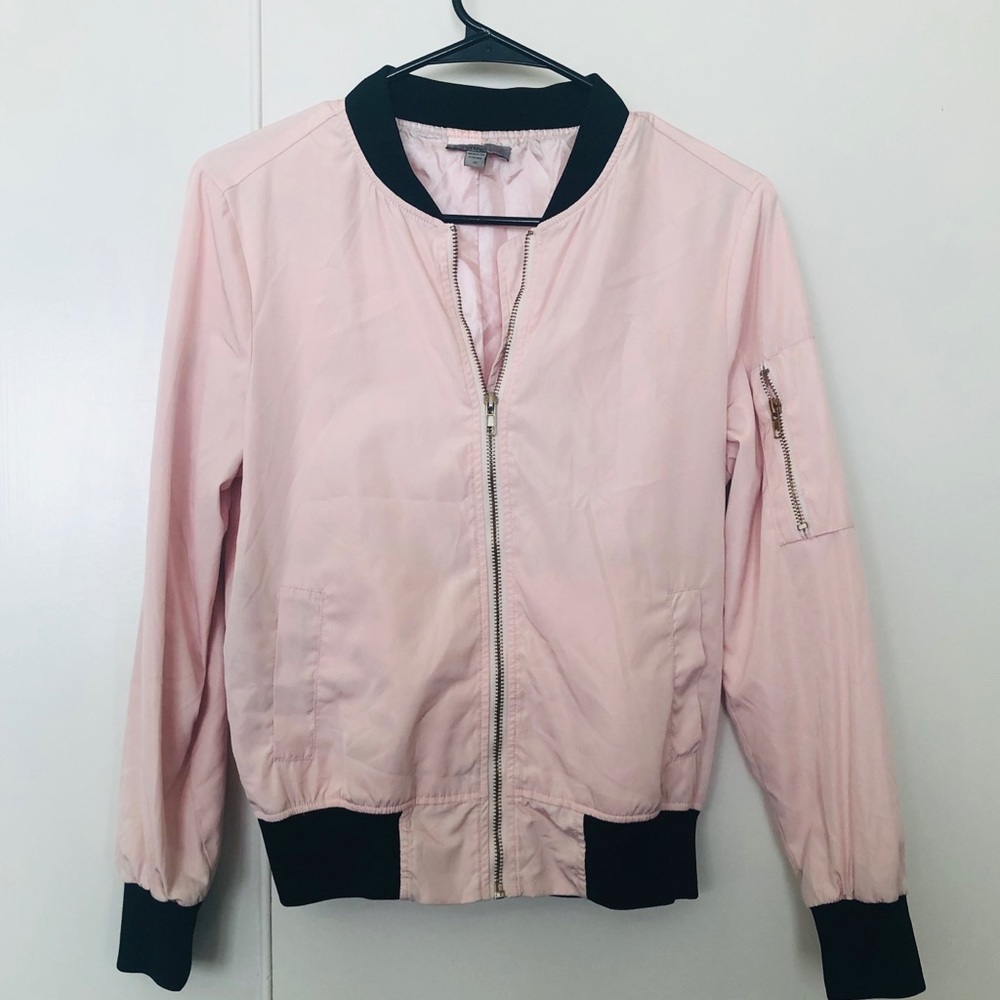 Bomber jacket in baby pink